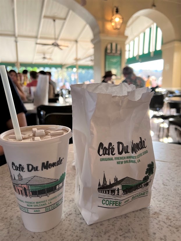 ニューオーリンズ　cafe du monde