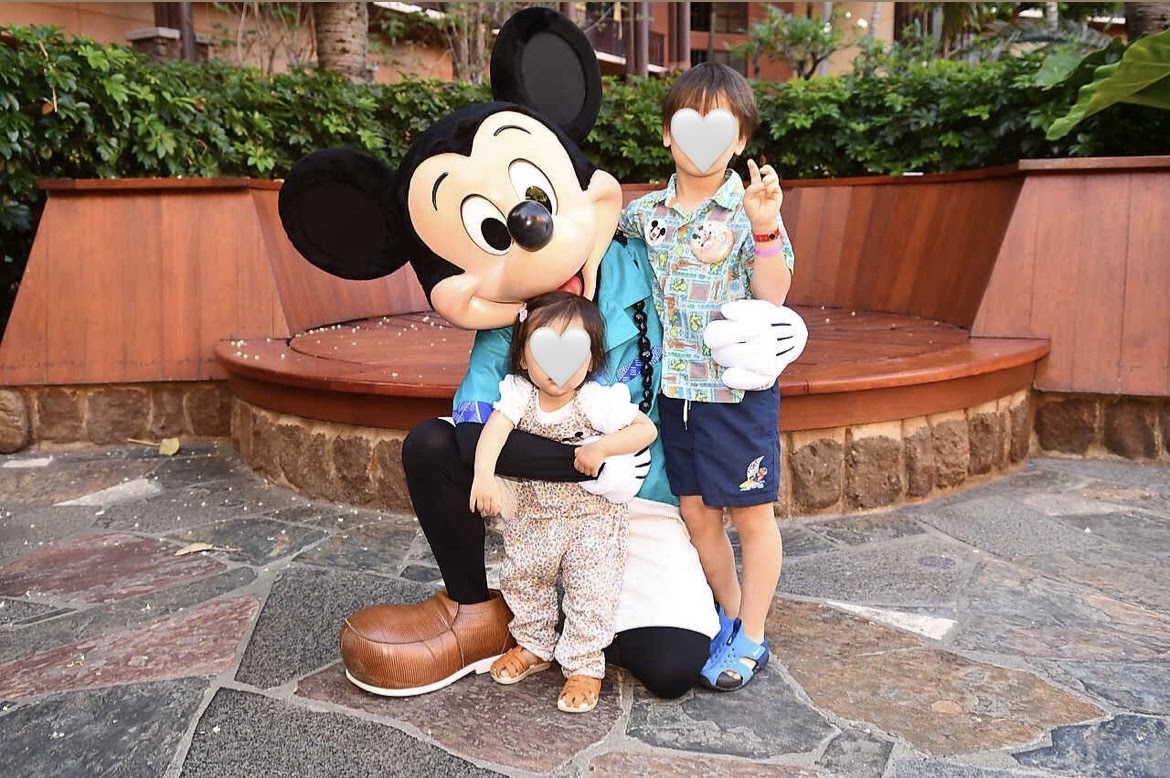 アウラニディズニー内のレストラン「マカヒキ」でキャラクター