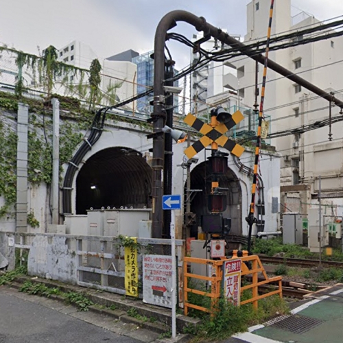 京王井の頭線の渋谷トンネル