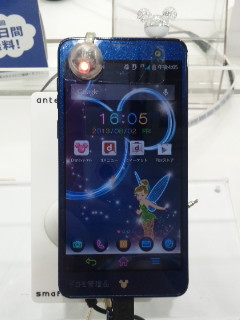 Disney Mobile on docomo F-07E