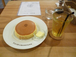ホットケーキつるばみ舎