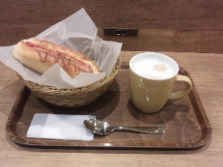 フォレスティカフェ成城店