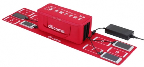 携帯電話用充電器(マルチチャージャ)