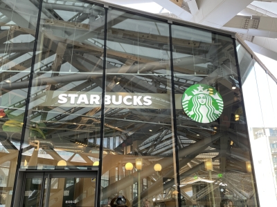 スターバックスコーヒー高輪ゲートウェイ駅店外観