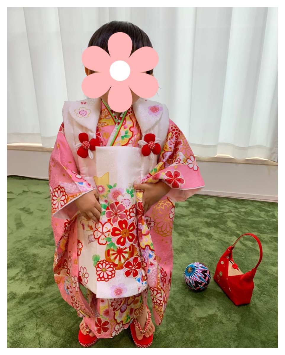 自宅で七五三の撮影 ３歳七五三 姉妹の子育て記録