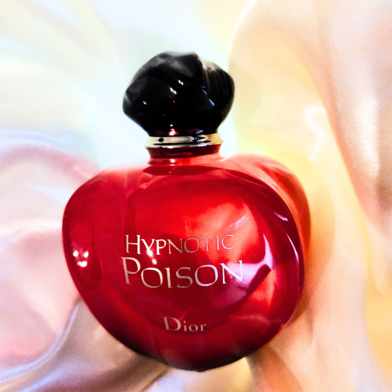 Dior ヒプノティックプワゾンオードトワレの香りの特徴まとめ