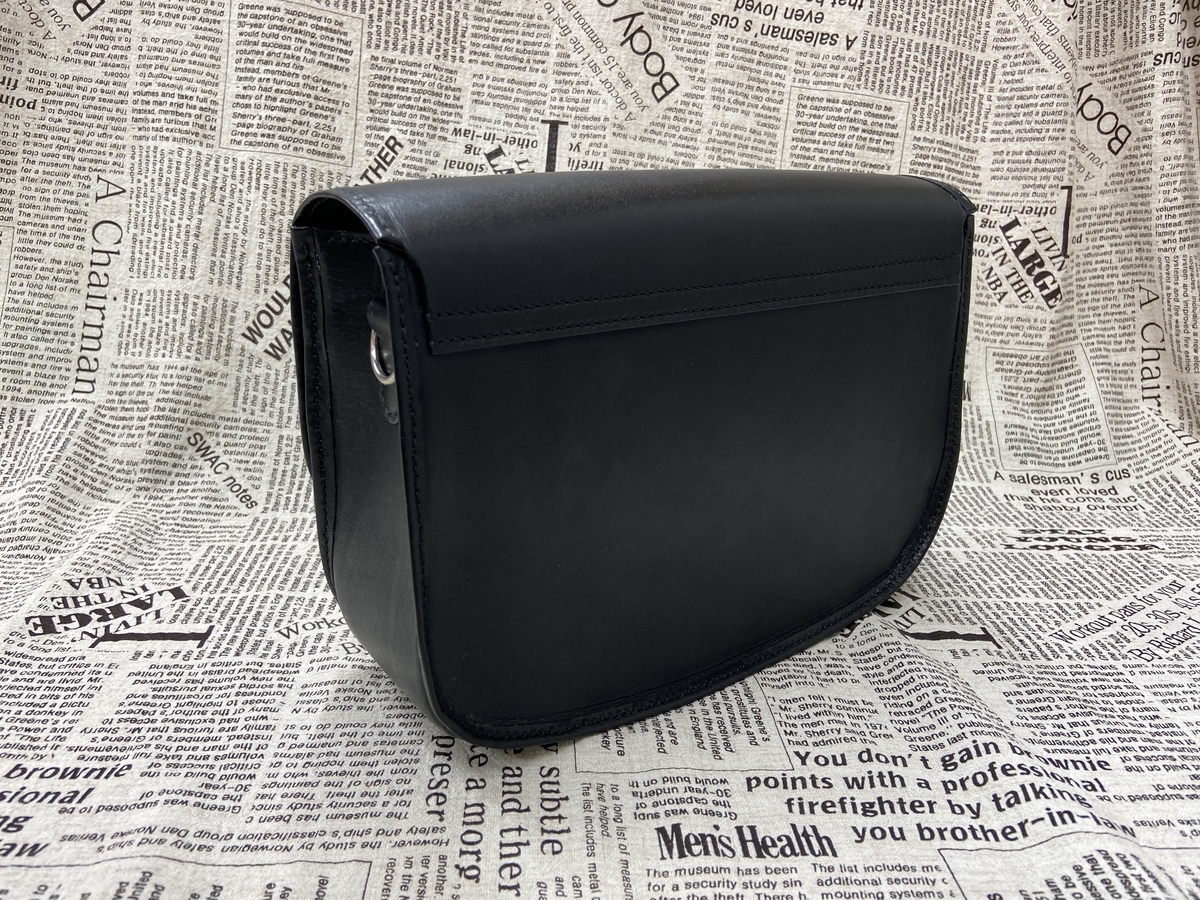 フラップショルダーバッグ Flap shoulder bag - レザークラフト研究