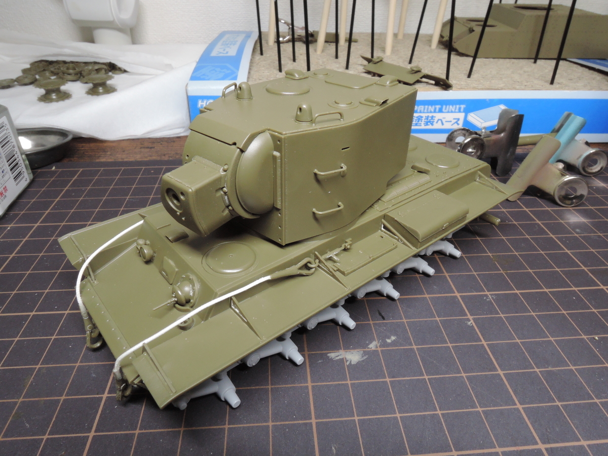 タミヤ1/48ソビエトKV-2重戦車 プラモデル製作 その1 - どらの自由帳