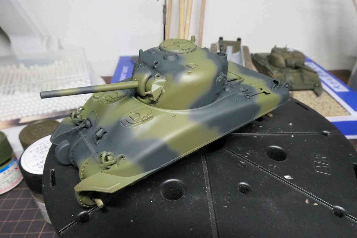 タミヤ1/48M4A1シャーマン製作！（ほぼ塗装 - どらの自由帳