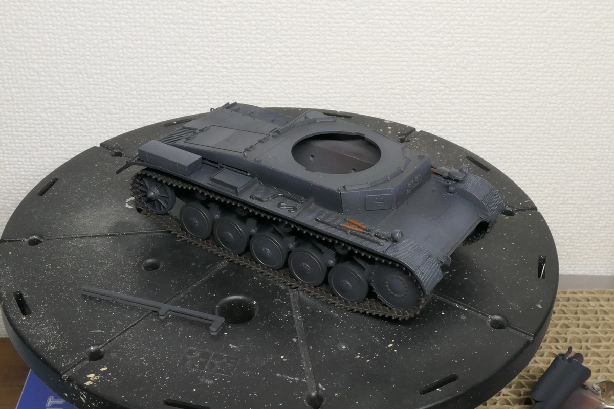タミヤ 1/48 Ⅱ号戦車を作る - どらの自由帳