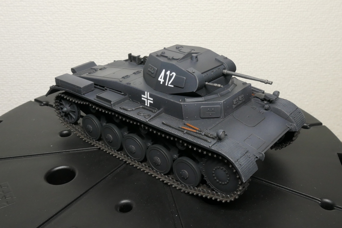 タミヤ 1/48 Ⅱ号戦車を作る - どらの自由帳