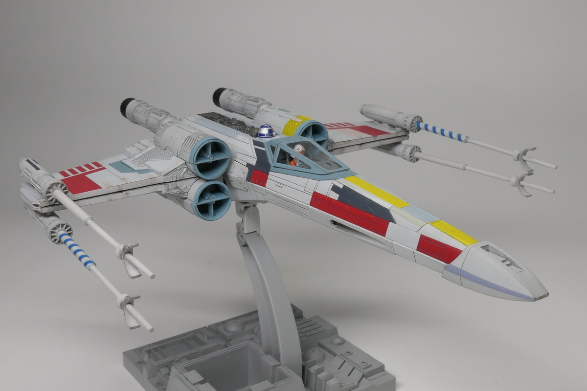 バンダイ　1/72 Xウィング・スターファイター　完成品　ジオラマ バンダイ 1/72 Xウィング・スターファイターを作る 完成写真