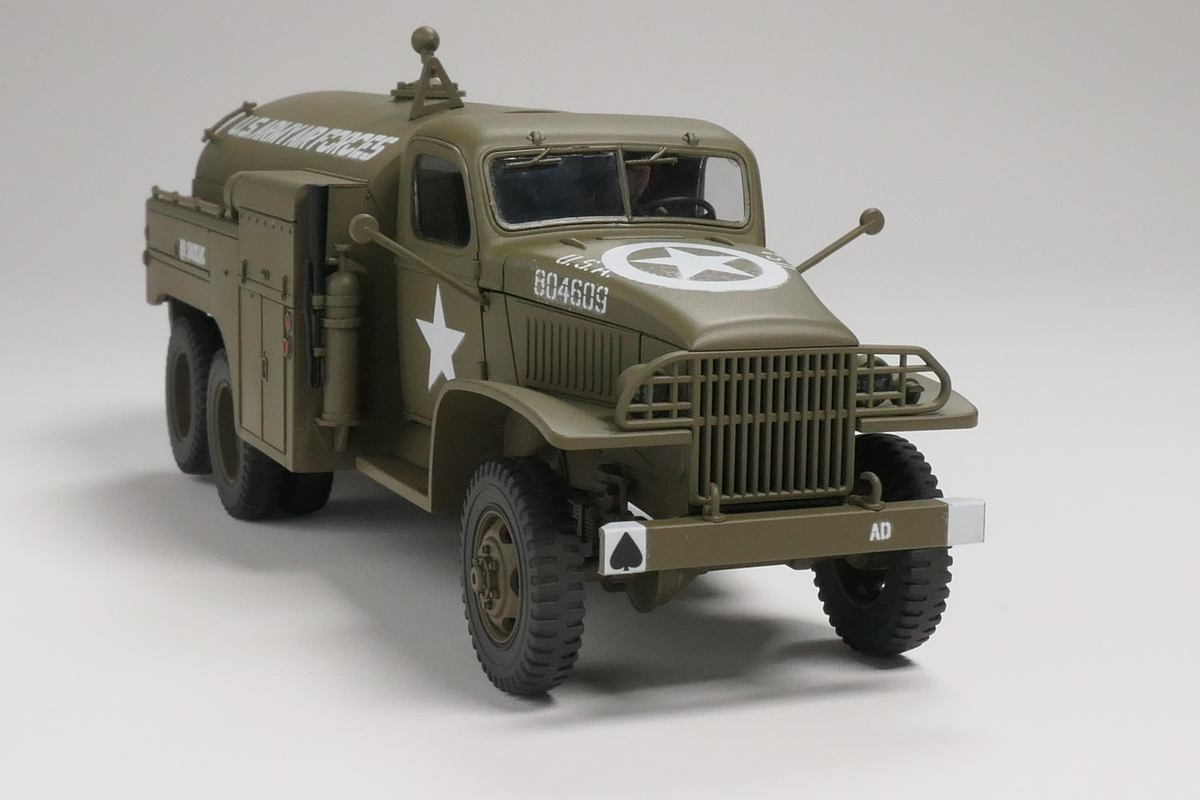 タミヤ 1/48 アメリカ軍2.5トンフューエルトラック を作る 完成写真