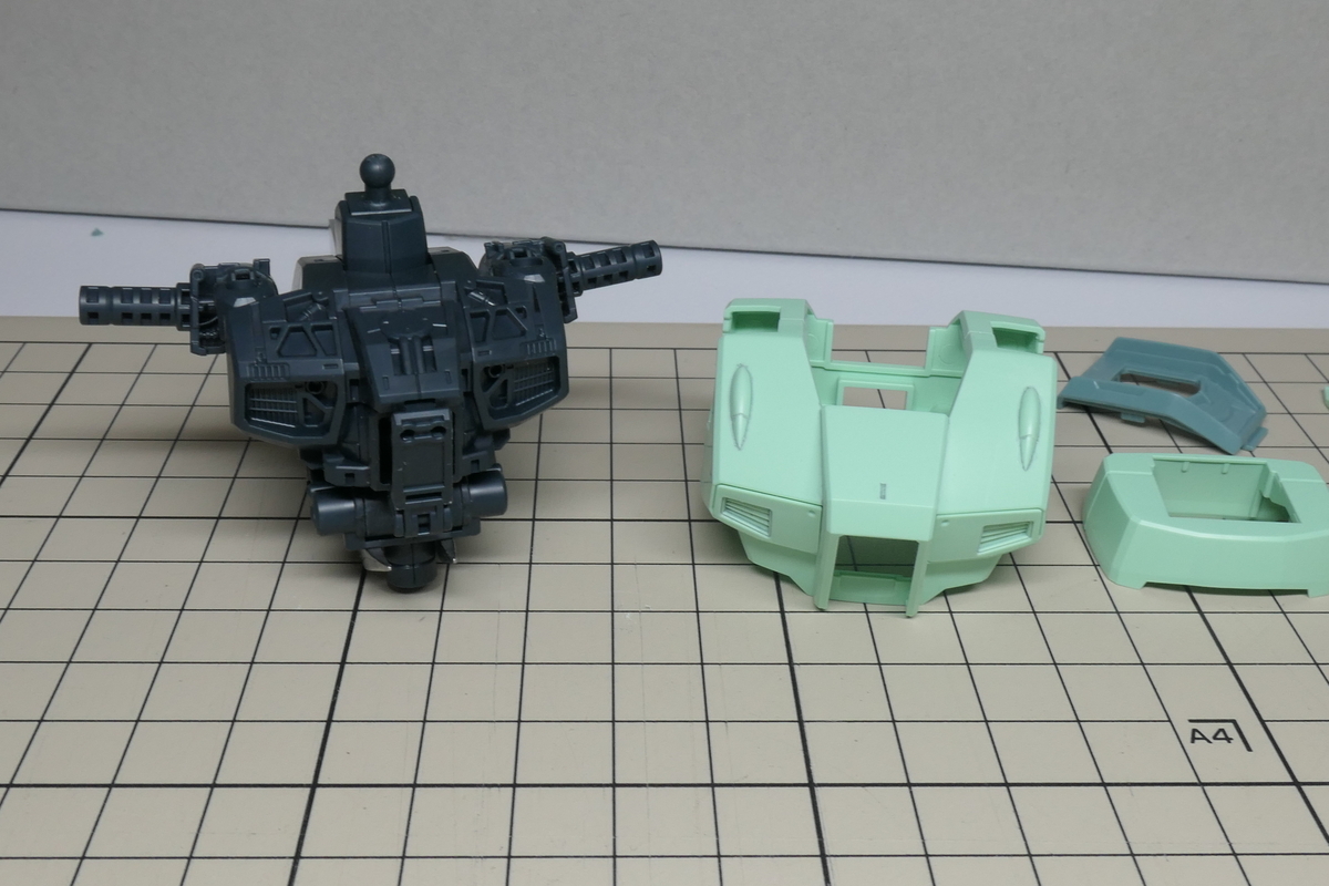 ガンプラMG ジェガン を作る その1 - どらの自由帳