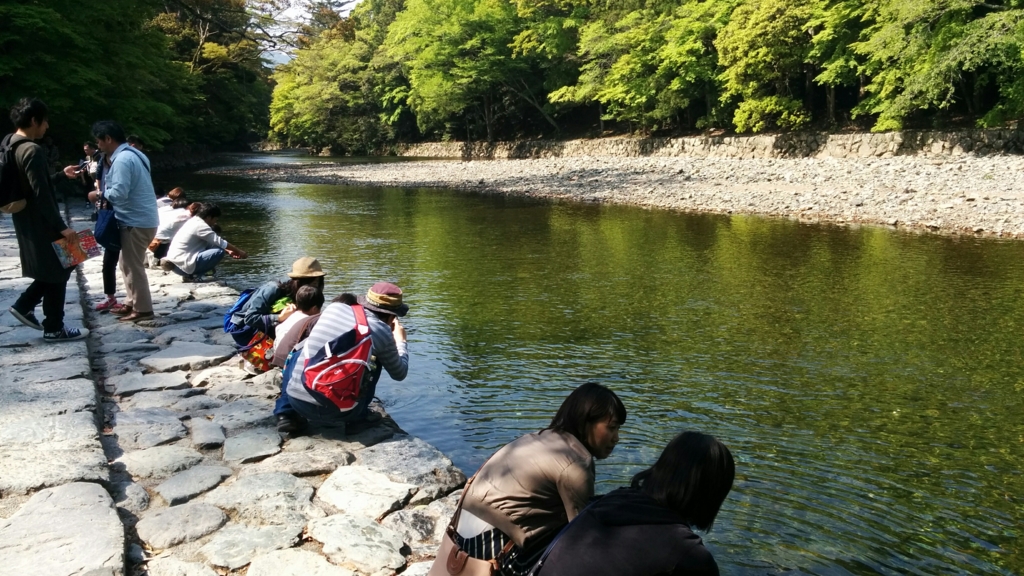 f:id:leo-roy:20170511012555j:plain f:id:leo-roy:20170511012555j:plain