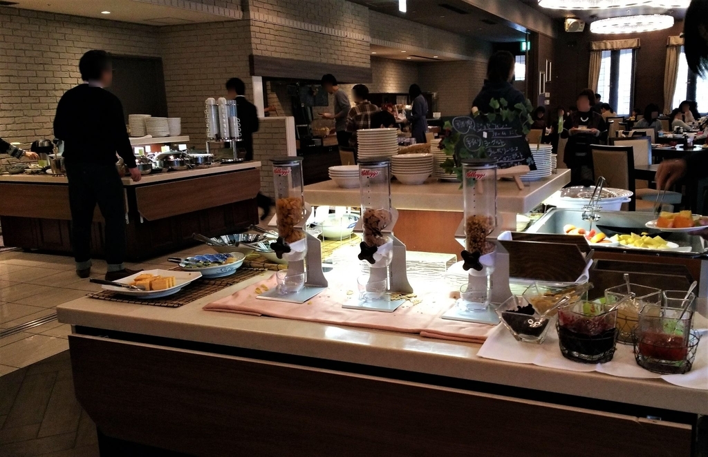 朝食バイキング