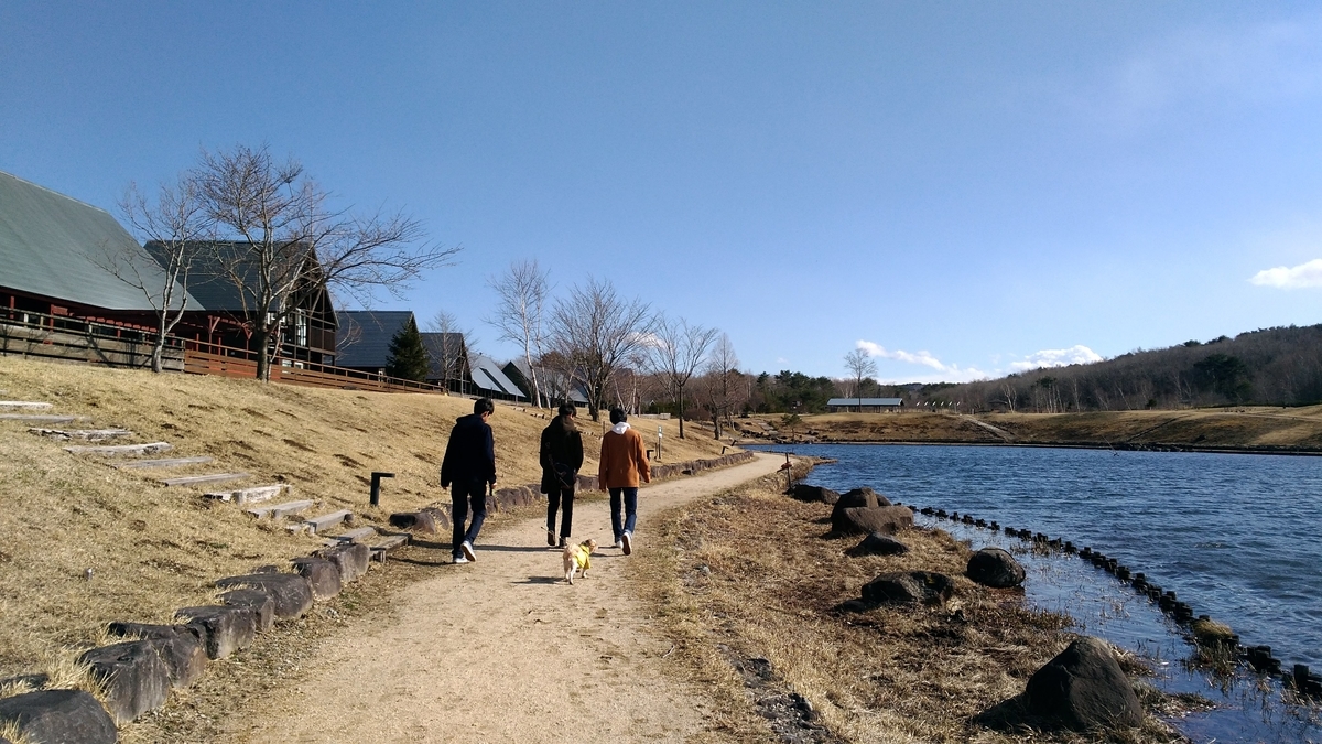 f:id:leo-roy:20190410223130j:plain レイクサイドドッグヴィラ