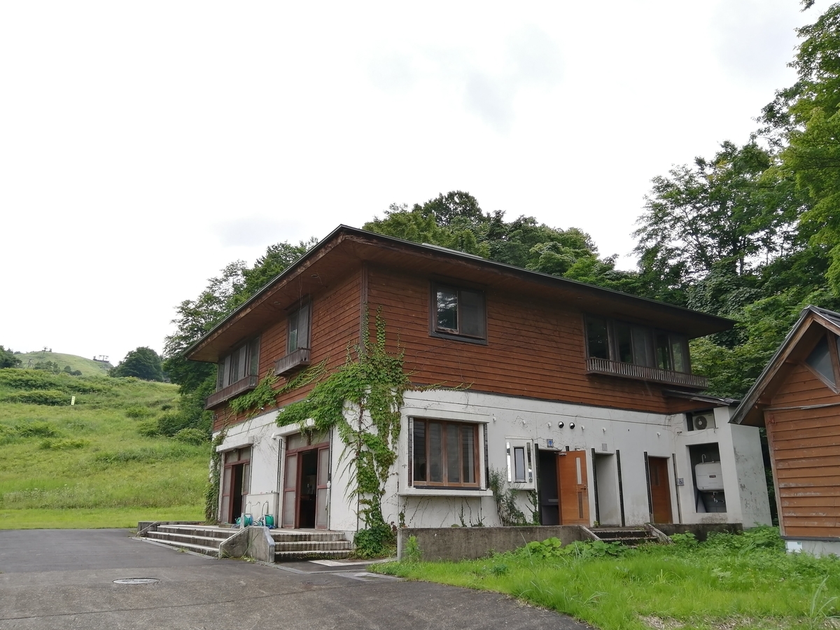 月山あさひサンチュアパーク サニタリーハウス