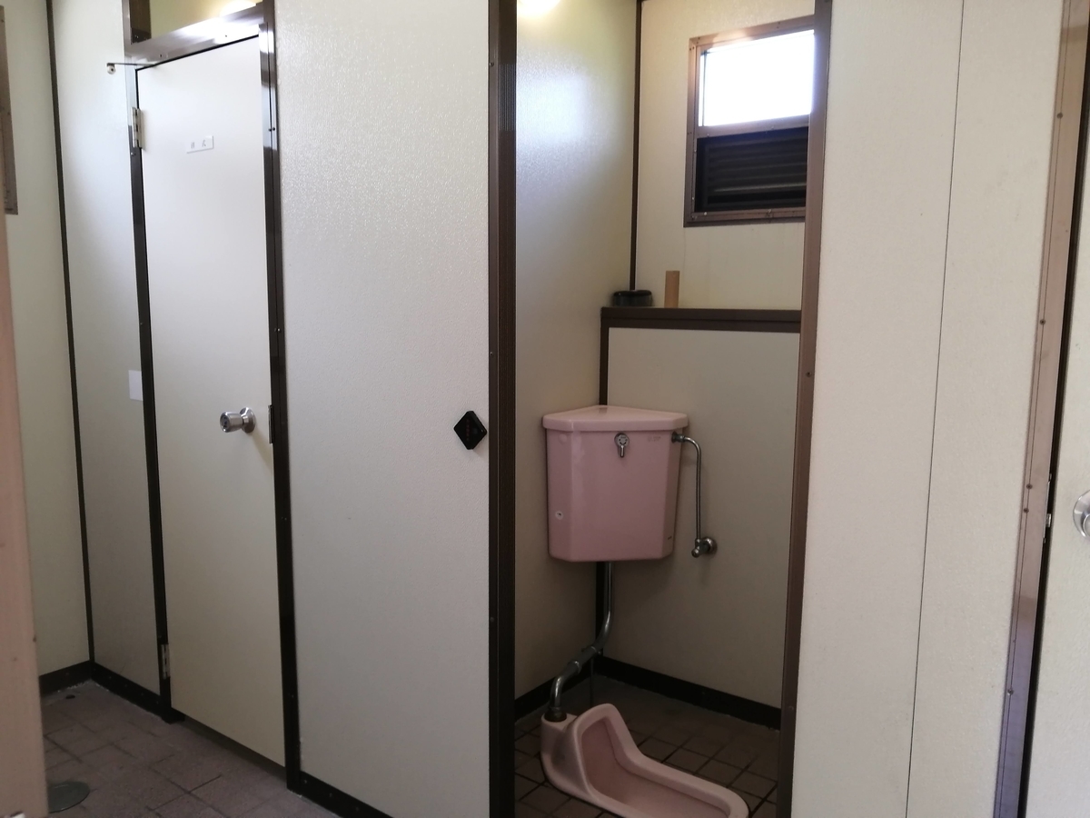 紫雲寺記念公園オートキャンプ場 トイレ