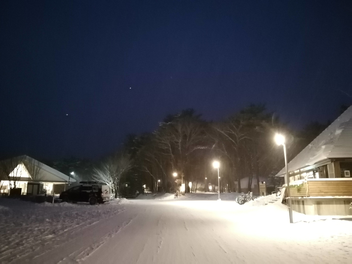 エンゼルフォレスト那須白河 雪中キャンプ 夜の灯り