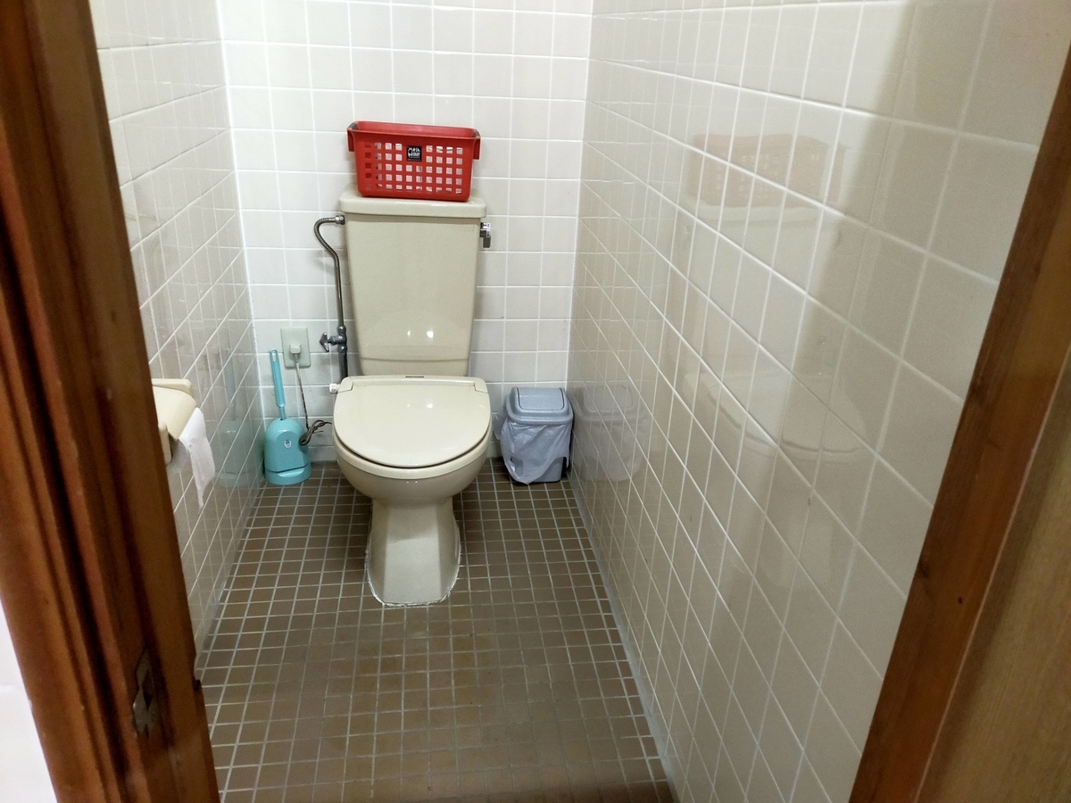 雨キャンプ ⁡⁡⁡キャンプ飯 ローストビーフ丼⁡ ミネストローネスープ⁡ アヒージョ ⁡⁡⁡⁡那須 ⁡キャンプラビット⁡ キャンピングトレーラー⁡ シーズー⁡ キャンプ犬⁡ 貸切露天風呂 トイレ