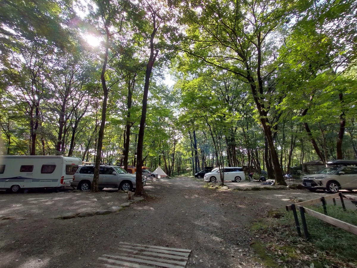 こっこランド那須FCG こっこランド那須 栃木県 那須町 キャンプ キャンプ場 キャンピングトレーラー シーズー 場内