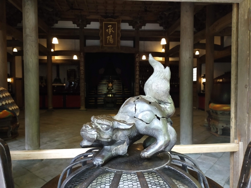 福井県 永平寺町 永平寺 修行 ペットは全身隠れるように 