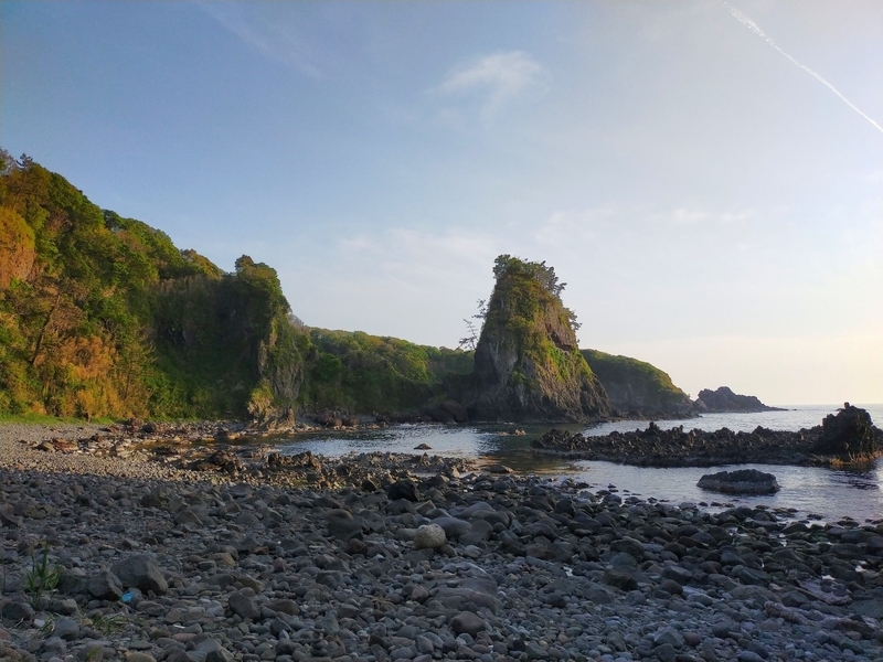 石川県 羽咋郡志賀町 巌門 夕日  ペット可 シーズー 