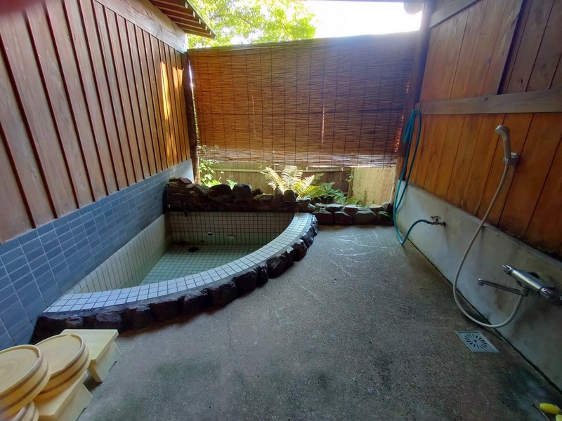 福島県 RVリゾート猪苗代湖モビレージ キャンプ キャンピングトレーラー カヤック シーズー