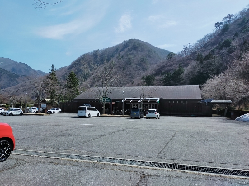 塩原グリーンビレッジ キャンプ キャンピングトレーラー シーズー 