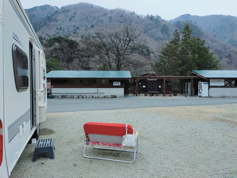 塩原グリーンビレッジ キャンプ キャンピングトレーラー シーズー 