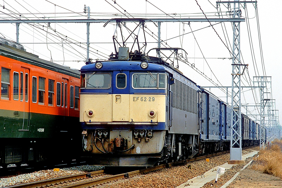 郵便・荷物列車「東海道・山陽」後期編成6両セット 郵便・荷物列車 「東海道・山陽」 後期編成 6両セット (6両