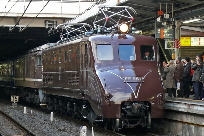 ef55はなぜ復活することができたのか?その裏側で何があったのか