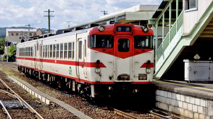 キハ40の地域色でJR東日本にもいろいろなバリエーションがあった