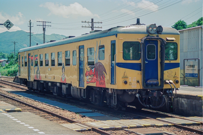 キハ52のカラーリング事情 JR西日本にも様々な塗装の車両もあった。 - 本棚の住人の鉄道忘備録
