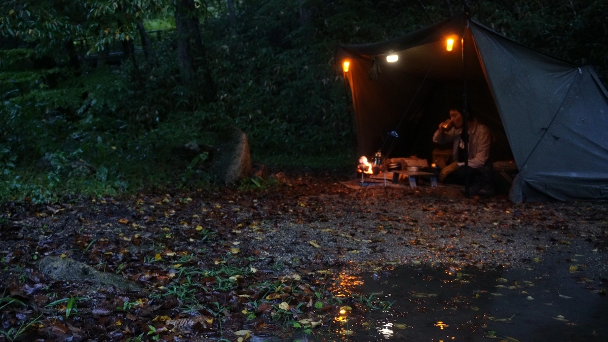 第34夜】秋の雨キャンプ【聖が岩ふるさとの森キャンプ場】 - OTO CAMP