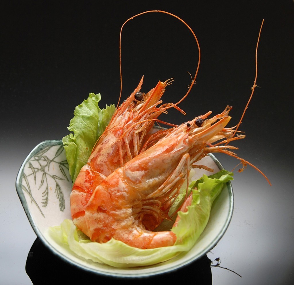 足が腐り、黄色い浸出液が出るときは、蝦が禁止