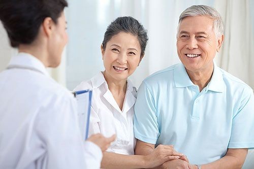 中医学診療所は恐怖・不安がなくて笑いと楽しさだけ