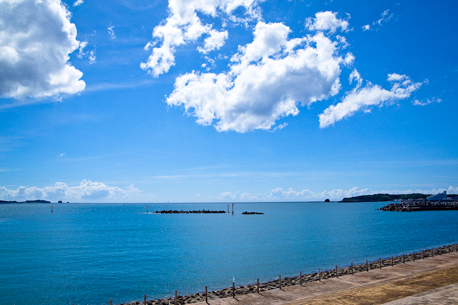 [和歌山]紀伊田辺：田辺扇ヶ浜海水浴場から湊浦漁港へ向かう From 243