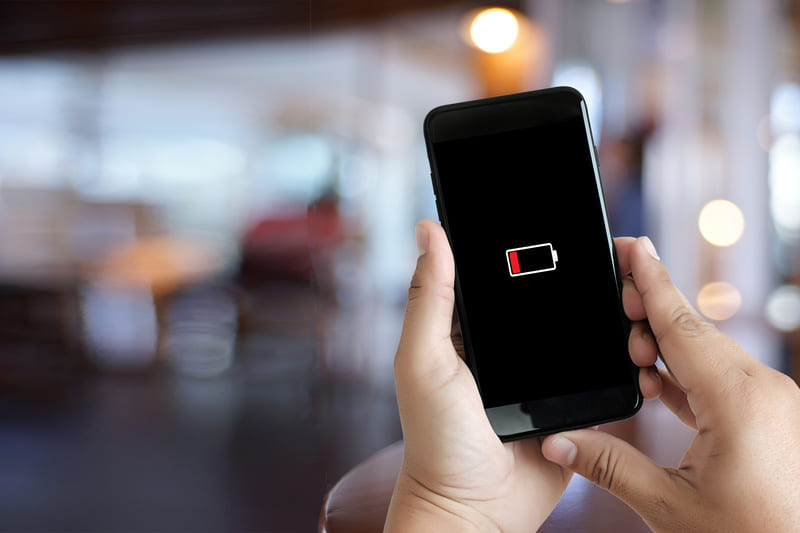 iPhoneバッテリーが減りやすくなる主な原因とは？