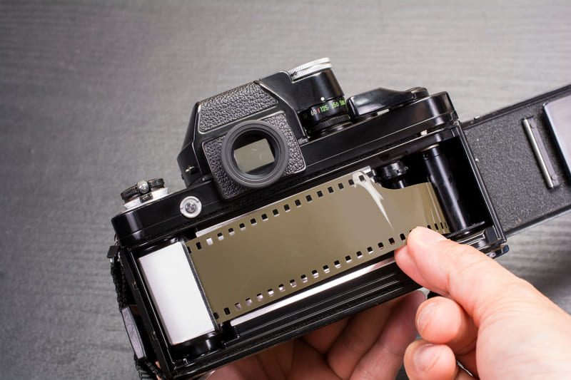 フィルムからスマホまで、写真におけるブームの変遷とは?