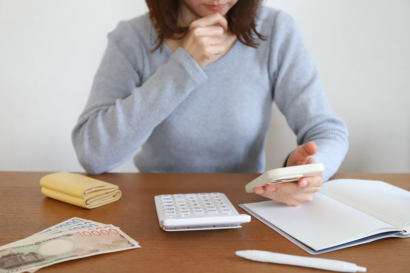なぜスマホ料金は上がっているのか