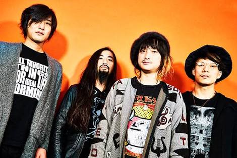 アルカラのアー写