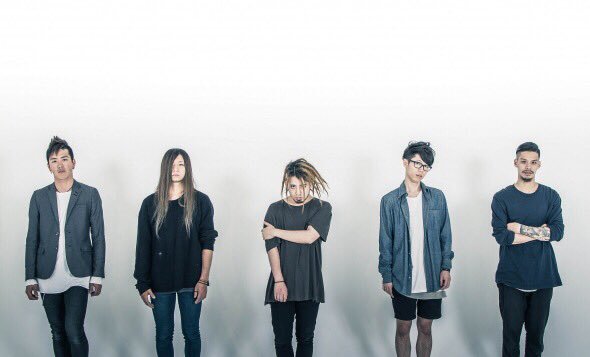 Survive Said The Prophetのアー写真
