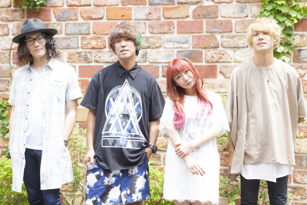 Amelieのアー写