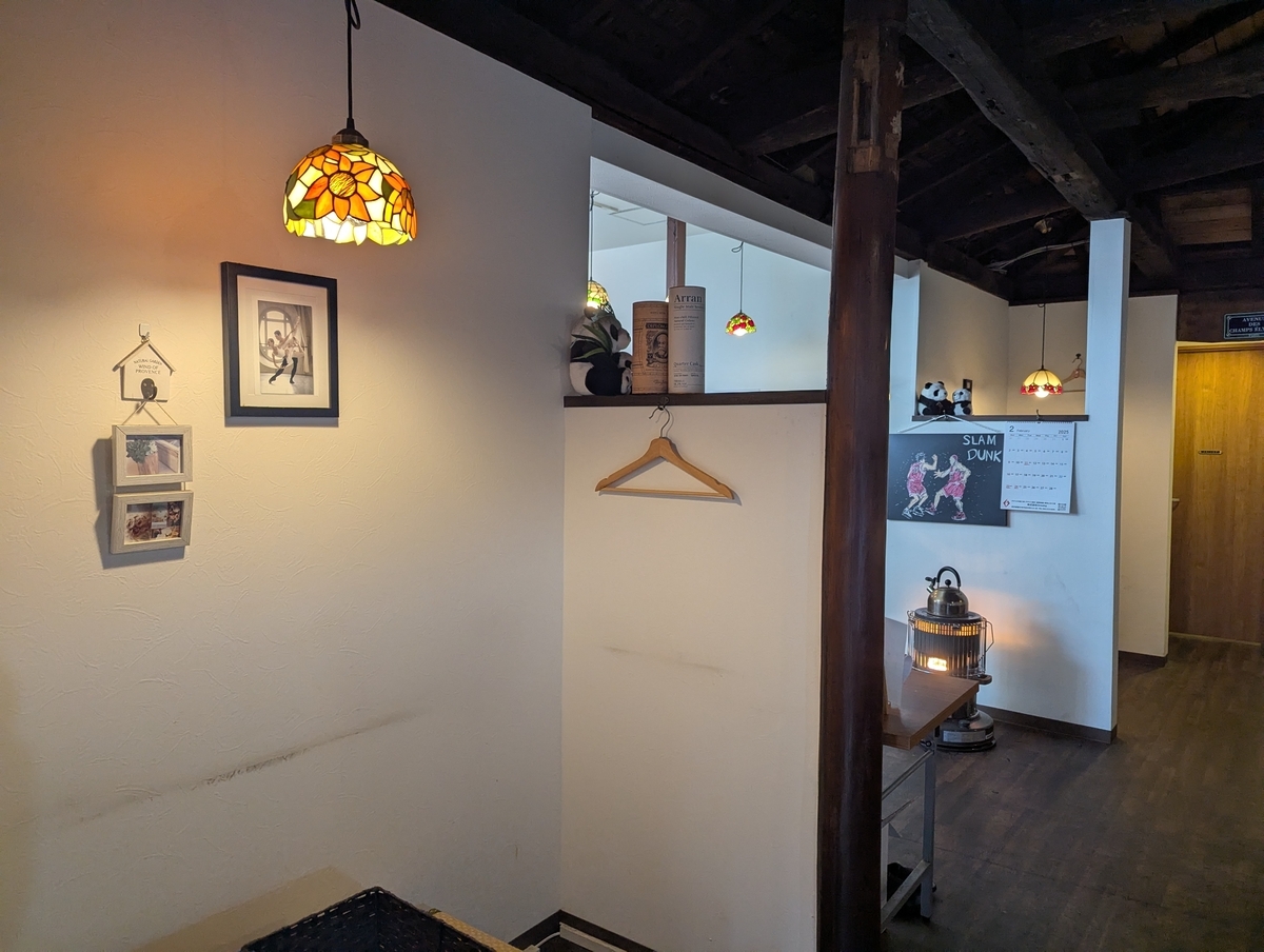 古民家キッチンぱんだの店内