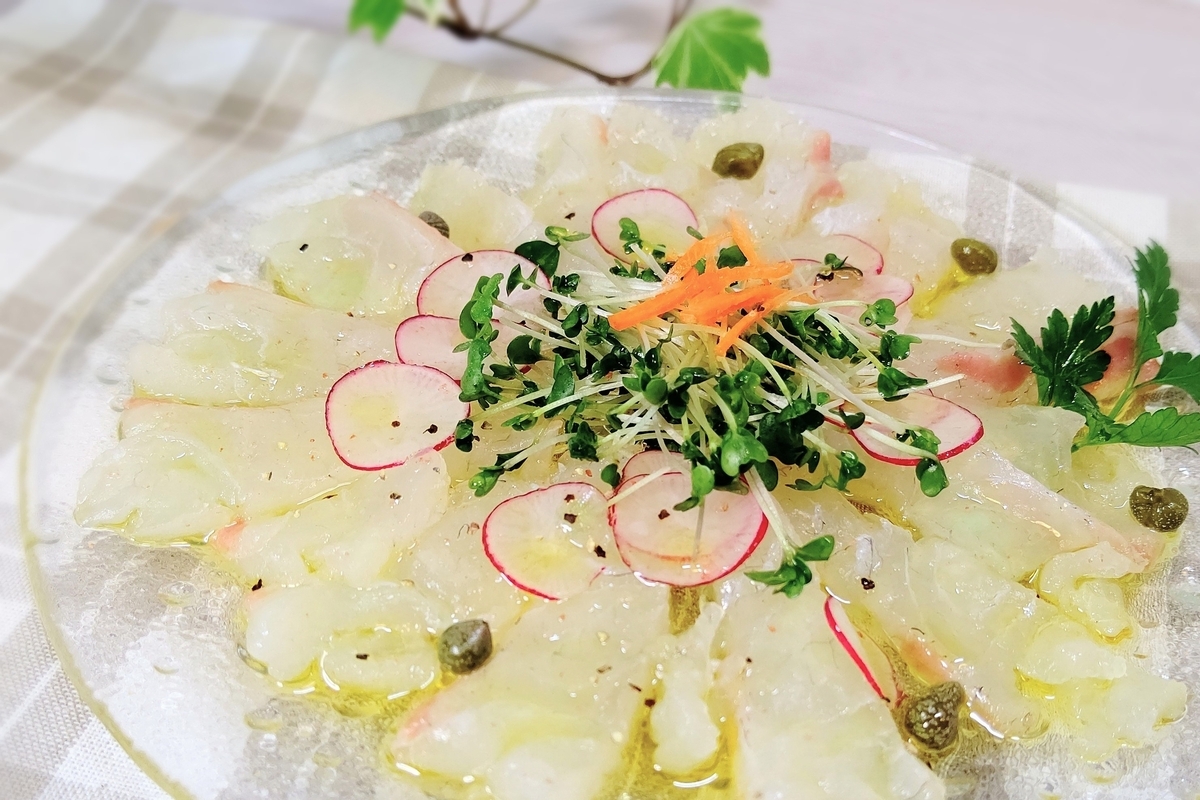 白身魚のカルパッチョ