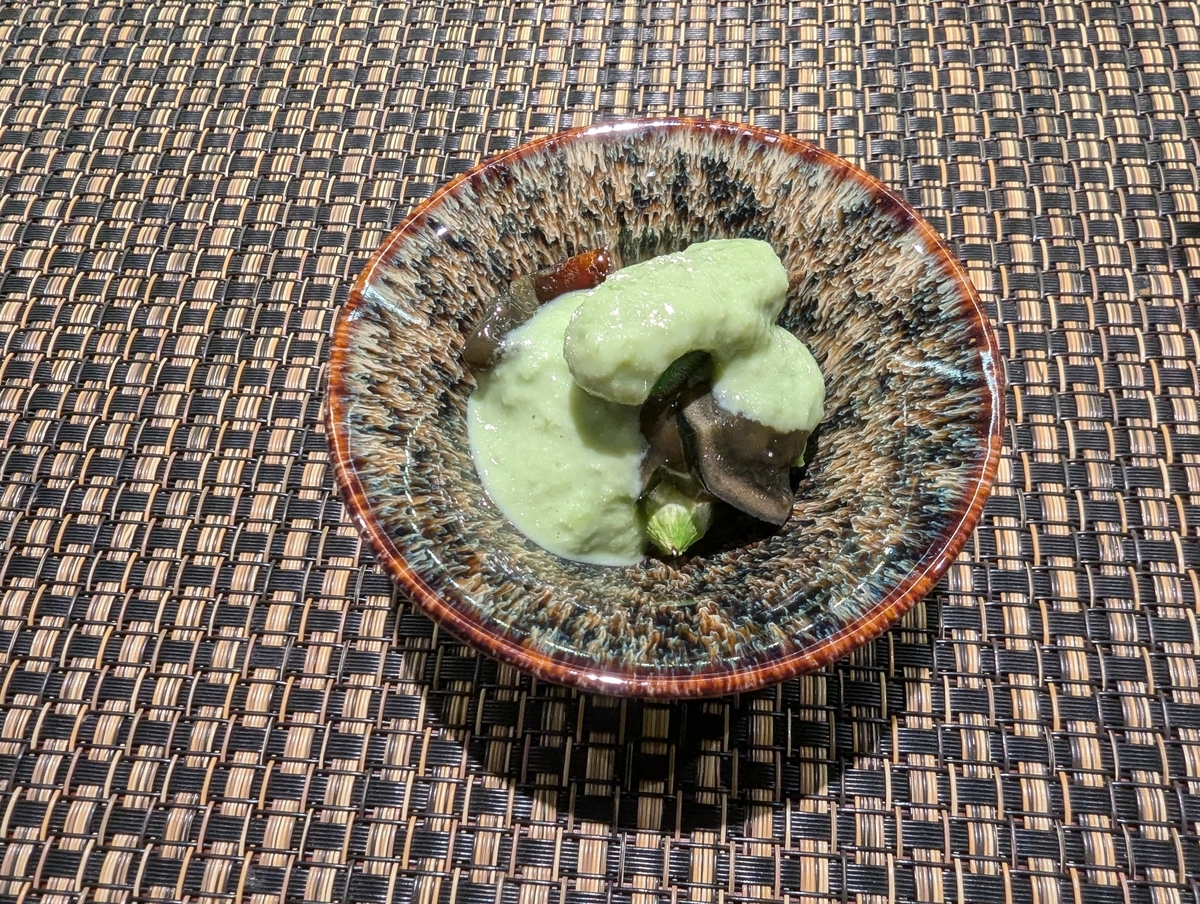 中華料理しげ乃のコース料理『枝豆 オクラ ピータン』