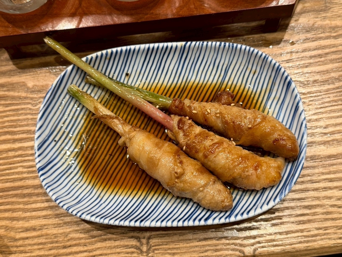 葉生姜の豚巻き3本（税込715円）