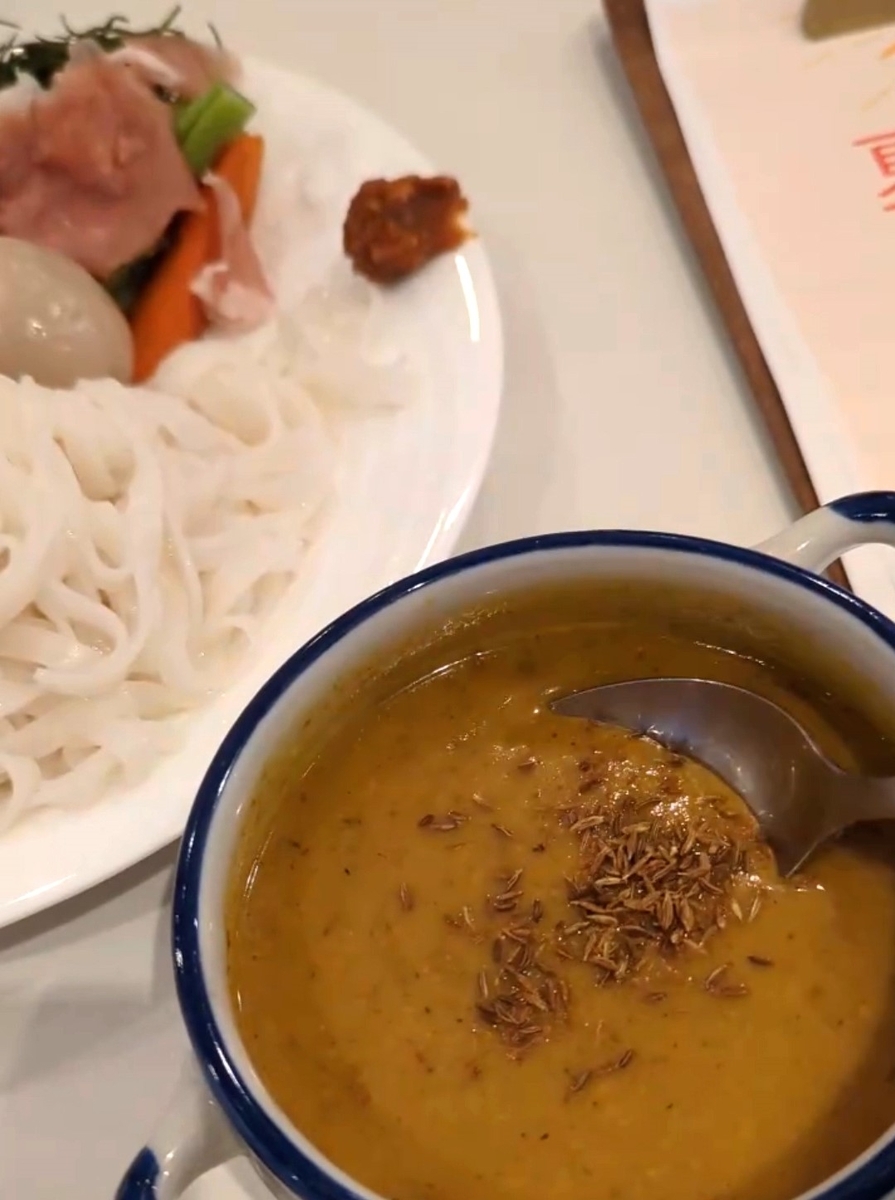 医食屋nobuの身体に染みわたるスープカレー